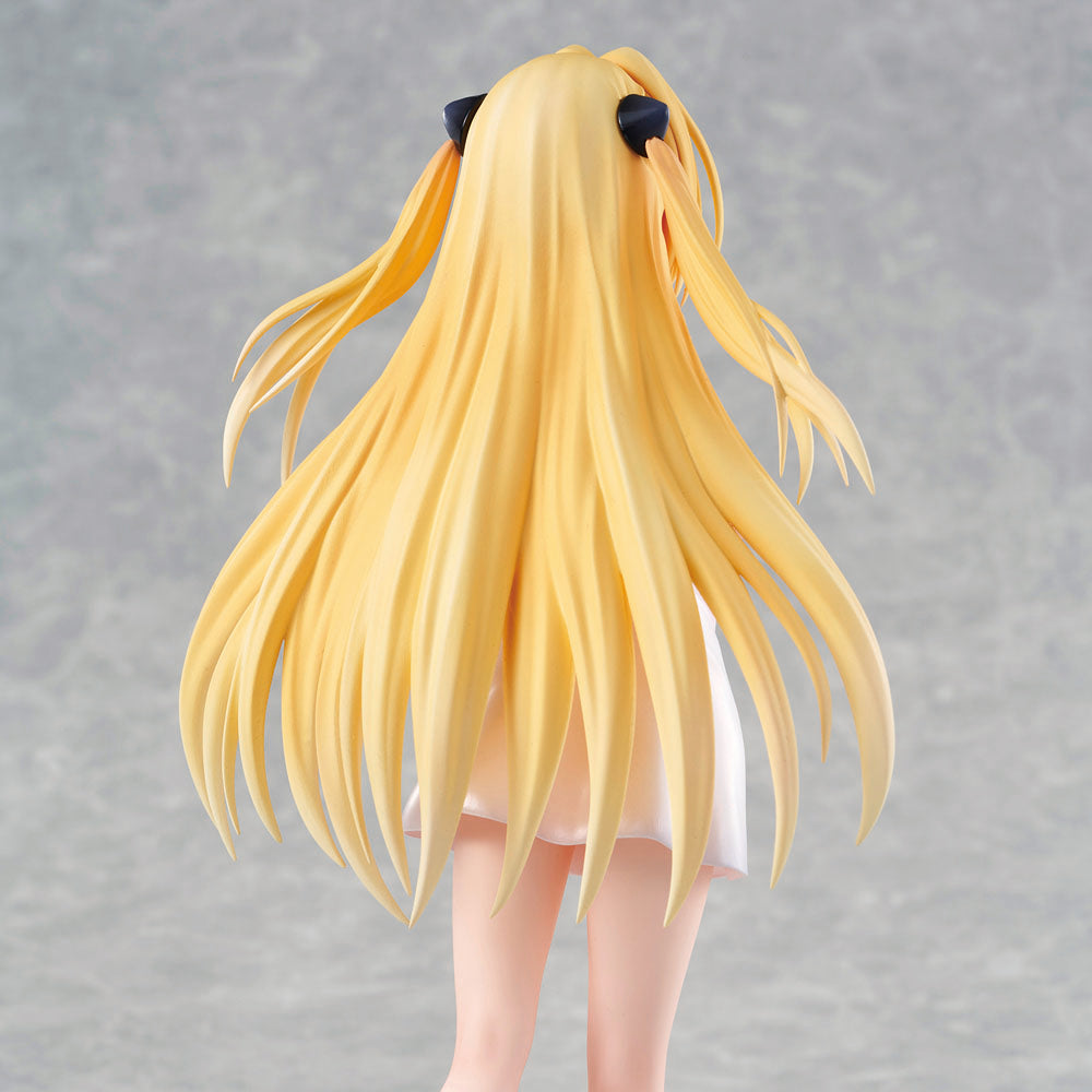 Love Trouble PVC 1/6 Statue Golden Darkness (Yami) 26 cm