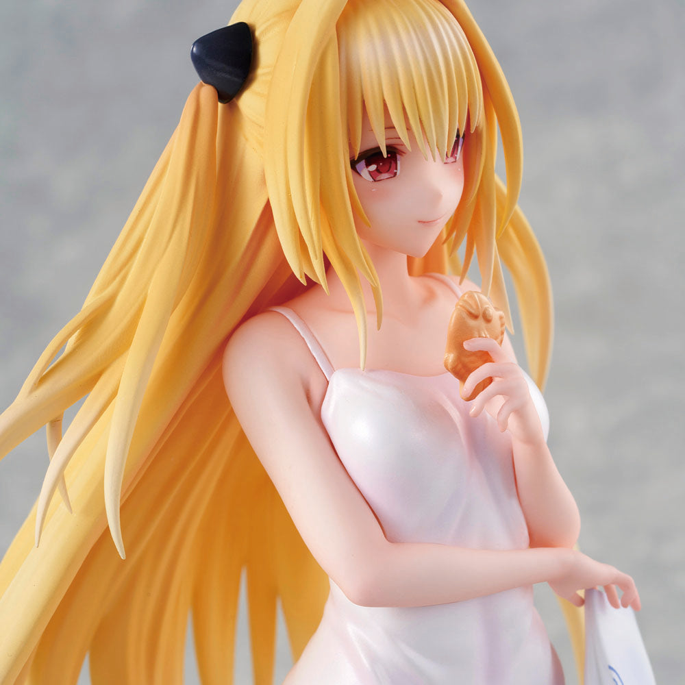Love Trouble PVC 1/6 Statue Golden Darkness (Yami) 26 cm