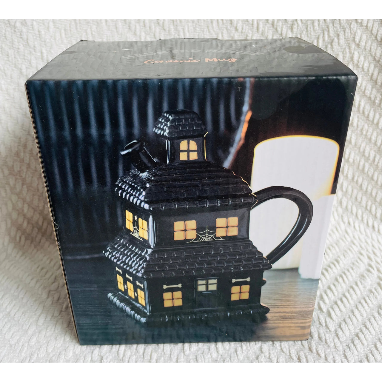 Black Haunted House Lidded Halloween Mug