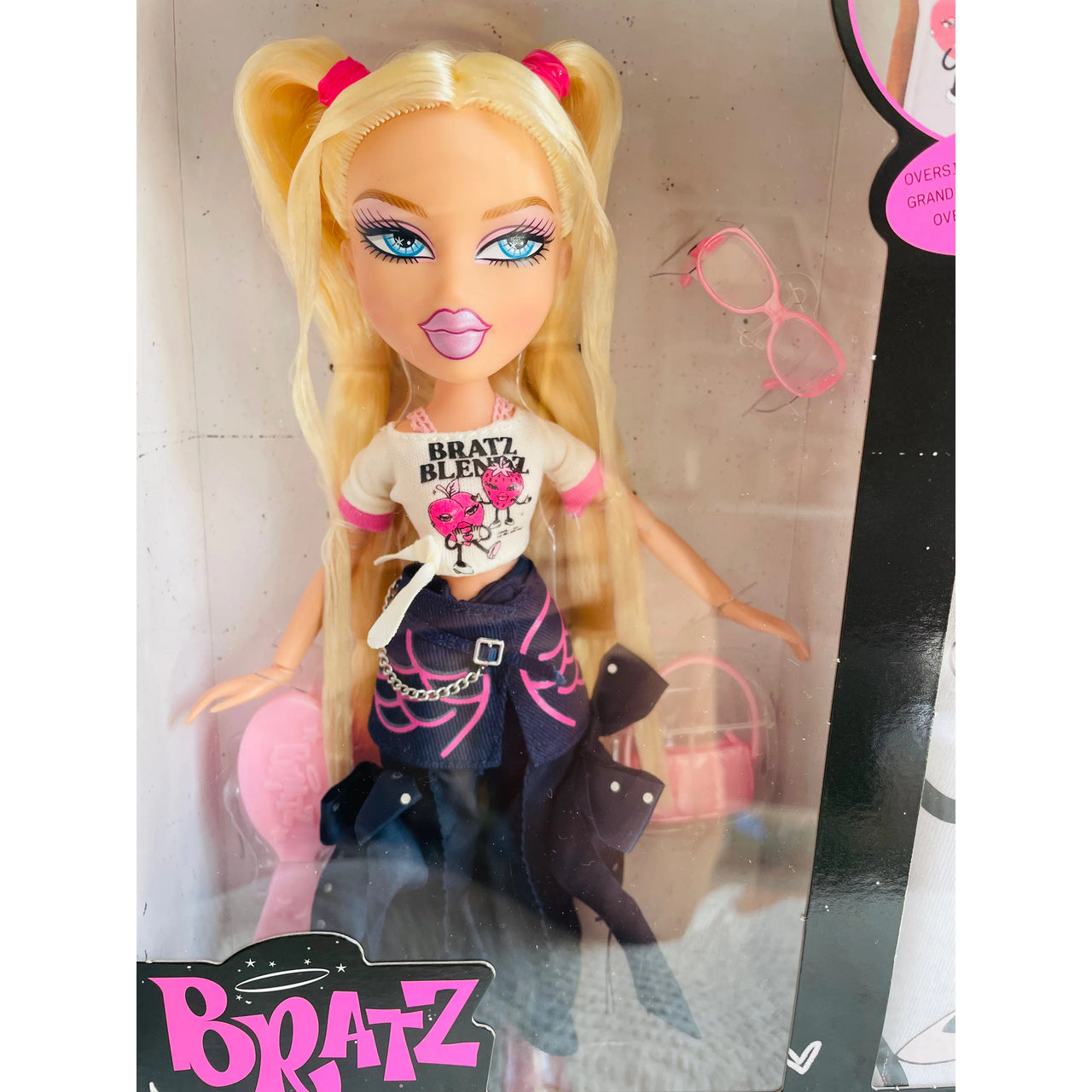 Bratz Stylin' Cloe Fashion Doll