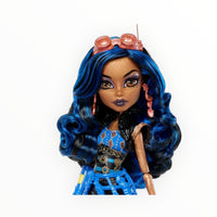 Monster High Boo - Riginal Creeproduction G1 Doll: Robecca Steam