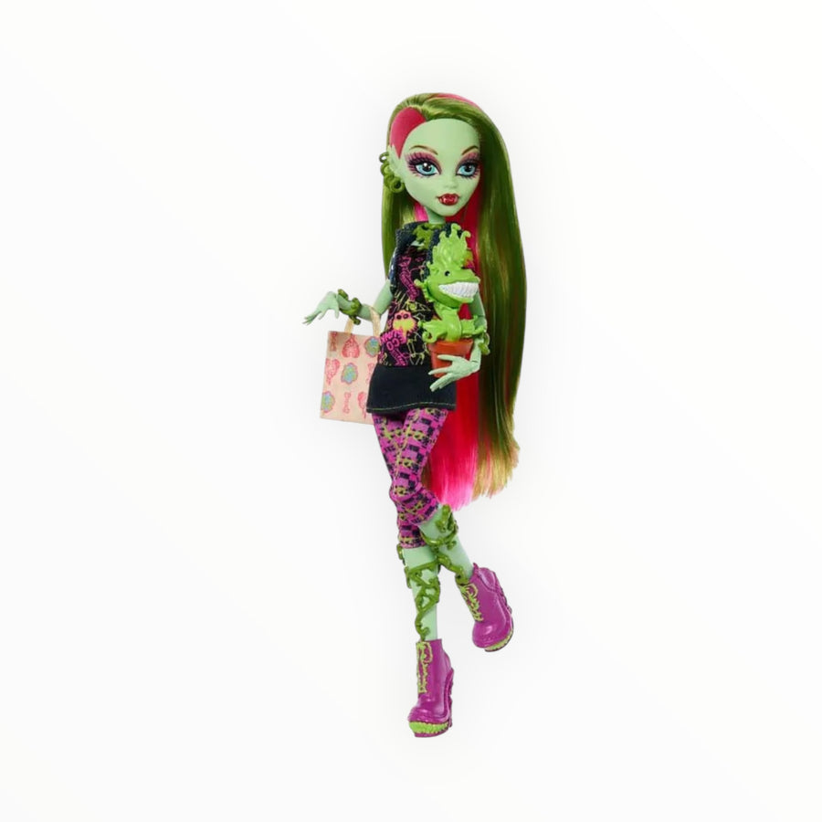 Monster High Boo - Riginal Creeproduction G1 Doll: Venus McFlytrap