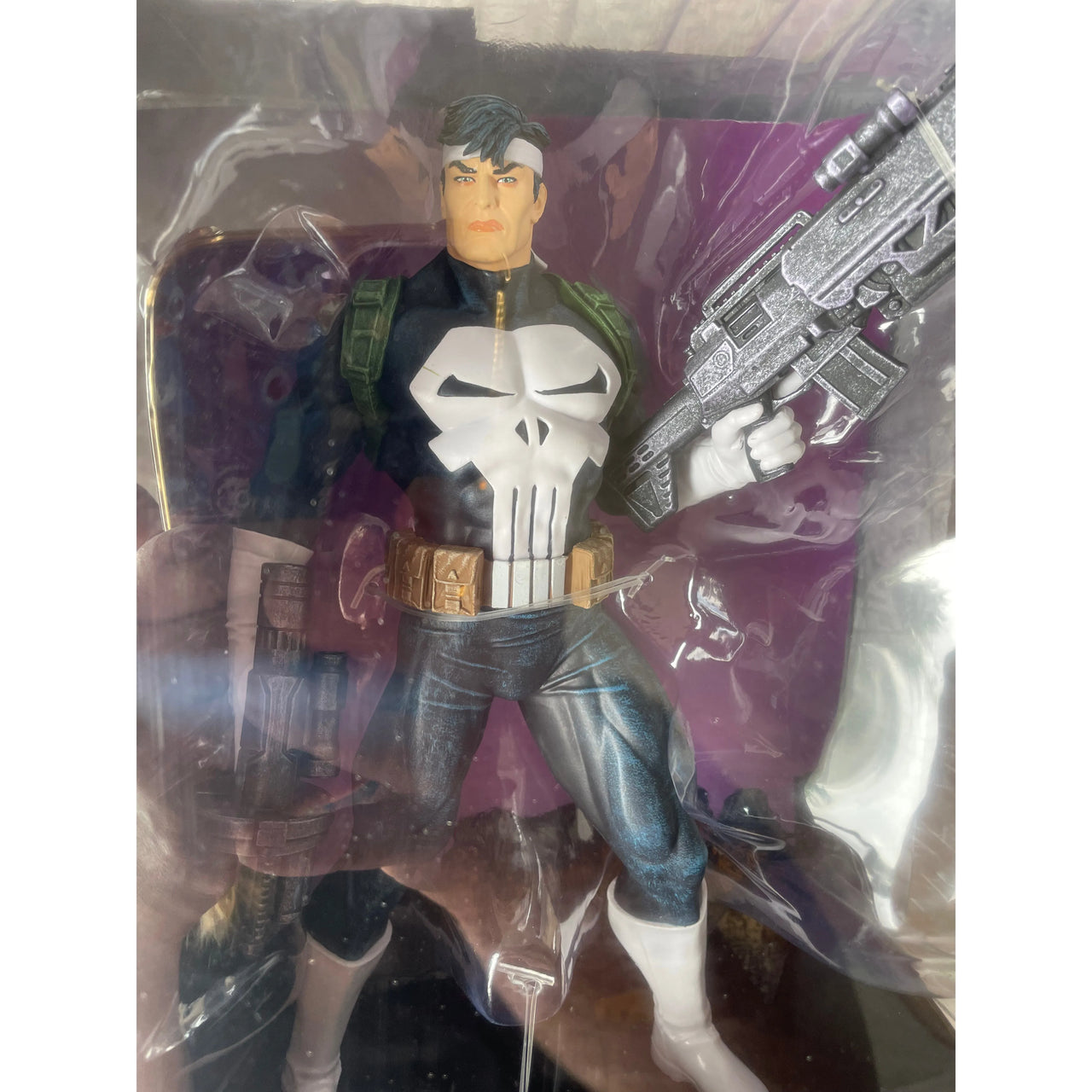 Marvel Collection PVC Statue 1/6 The Punisher (The Punisher War Journal #8) 26 cm