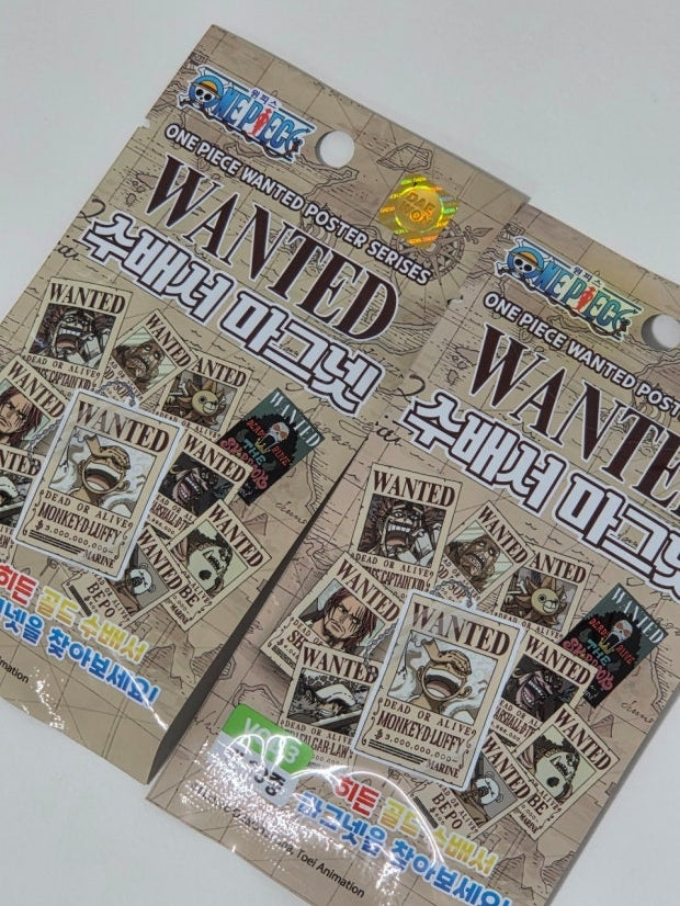 One Piece Wanted Poster Magnet Random Keyring Vol.2