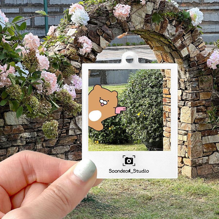 Soondeok Friends “Snap Together!” Random Photo Frame Keyring