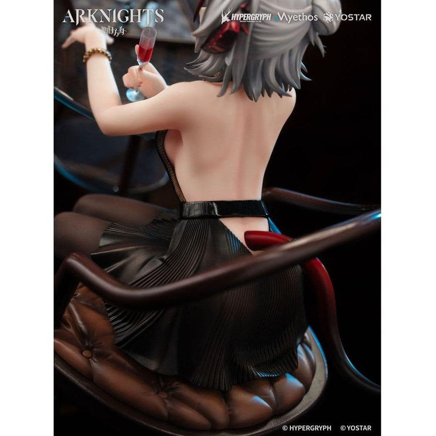 Arknights PVC Statue 1/7 W: Formal Dress Ver. 19 cm - The Happy Toy Store