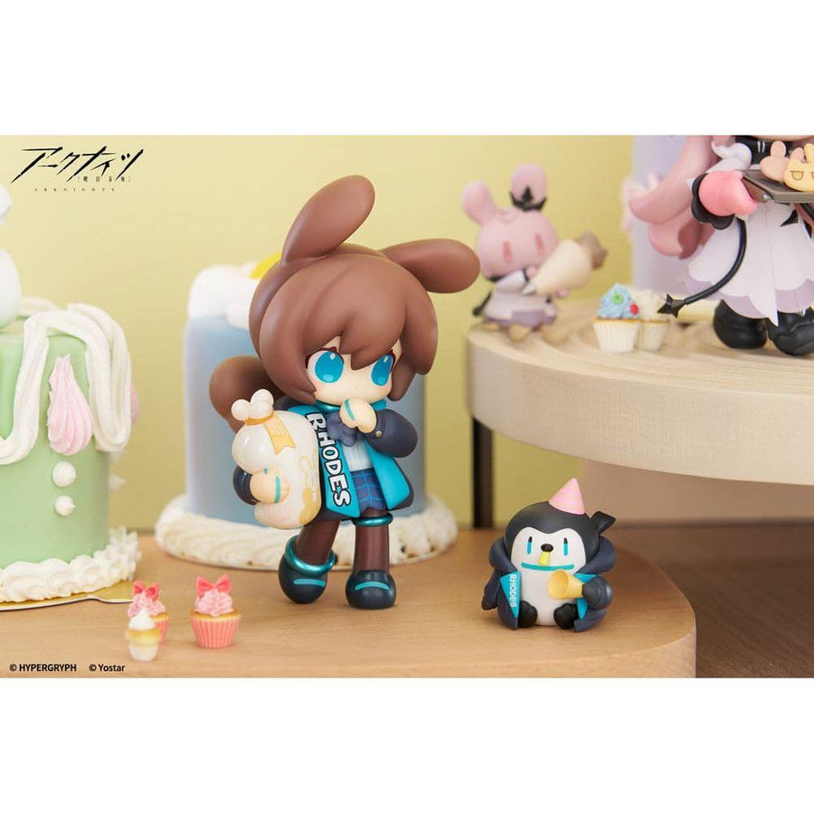 Arknights Would You Like A Dessert? Mini Series PVC Statue Amiya Ver. 2 11 cm - The Happy Toy Store