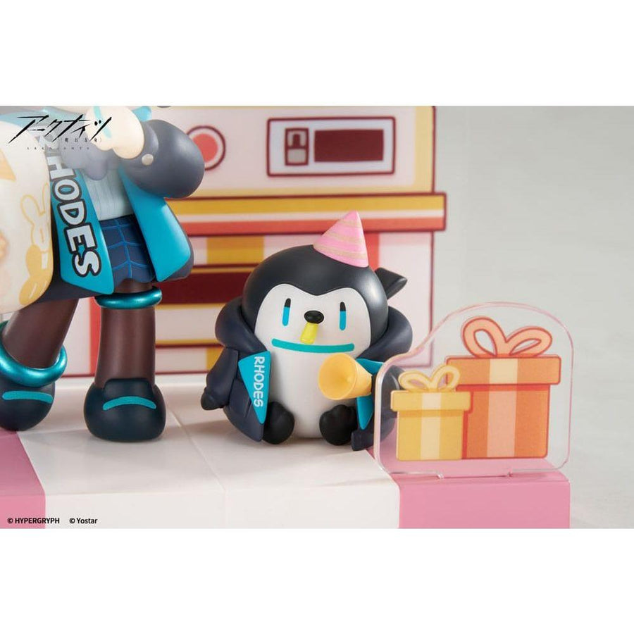 Arknights Would You Like A Dessert? Mini Series PVC Statue Amiya Ver. 2 11 cm - The Happy Toy Store