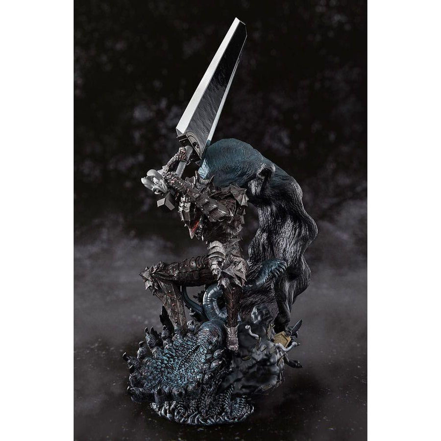 Berserk Figuarts ZERO Metallic Touch PVC Statue Guts Berserker Armor 35 cm - The Happy Toy Store