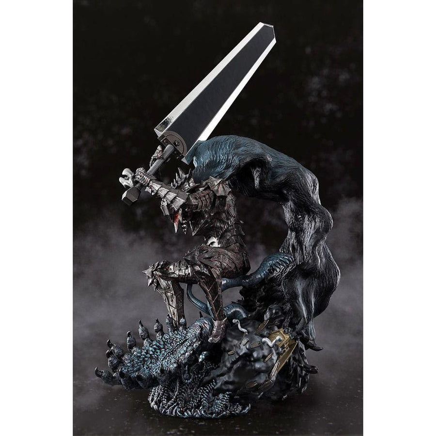 Berserk Figuarts ZERO Metallic Touch PVC Statue Guts Berserker Armor 35 cm - The Happy Toy Store