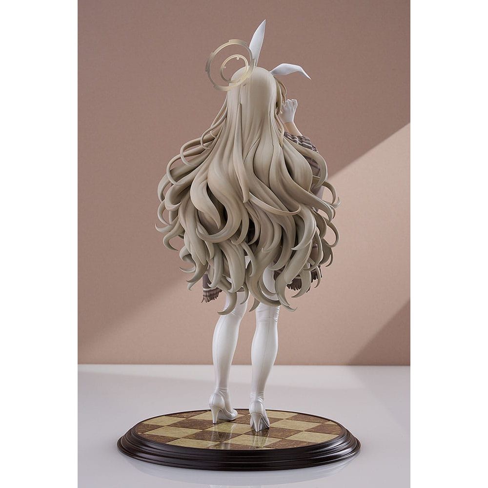 Blue Archive PVC Statue 1/7 Akane Murokasa (Bunny Girl) 30 cm - The Happy Toy Store