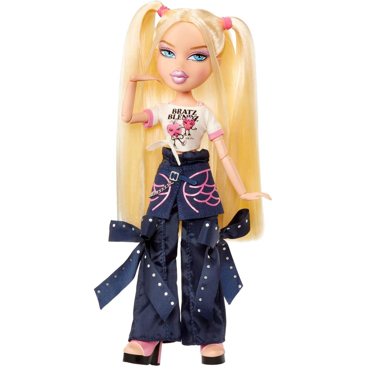 Bratz Stylin' Cloe Fashion Doll - The Happy Toy Store