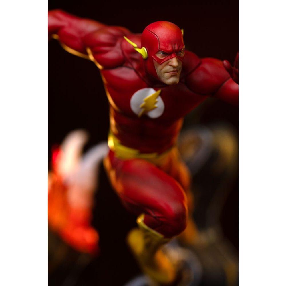 DC Comics Art Scale Statue 1/10 Flash 25 cm - The Happy Toy Store