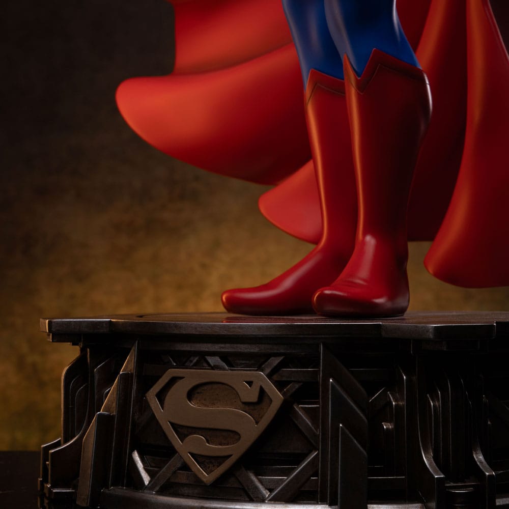 DC Comics Legacy Replica Statue 1/4 Superman DC Trinity 57 cm - The Happy Toy Store
