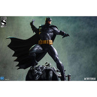 DC Comics Maquette 1/4 Batman (Black and Gray Edition) 66 cm - The Happy Toy Store