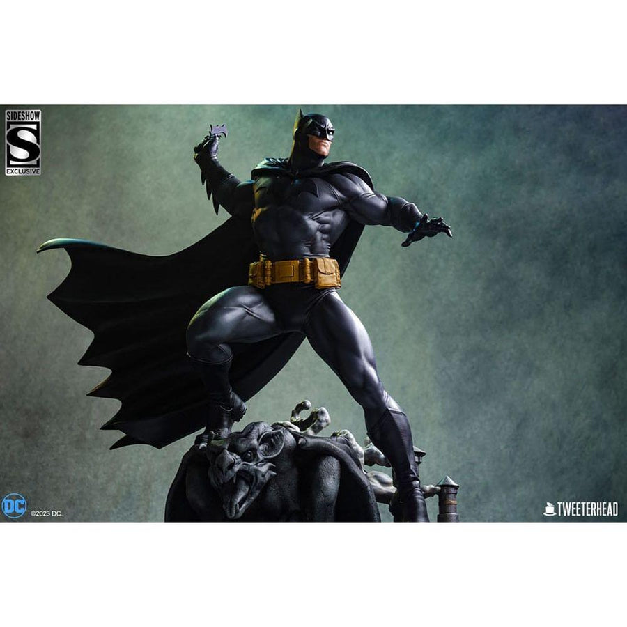 DC Comics Maquette 1/4 Batman (Black and Gray Edition) 66 cm - The Happy Toy Store