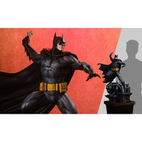 DC Comics Maquette 1/4 Batman (Black and Gray Edition) 66 cm - The Happy Toy Store