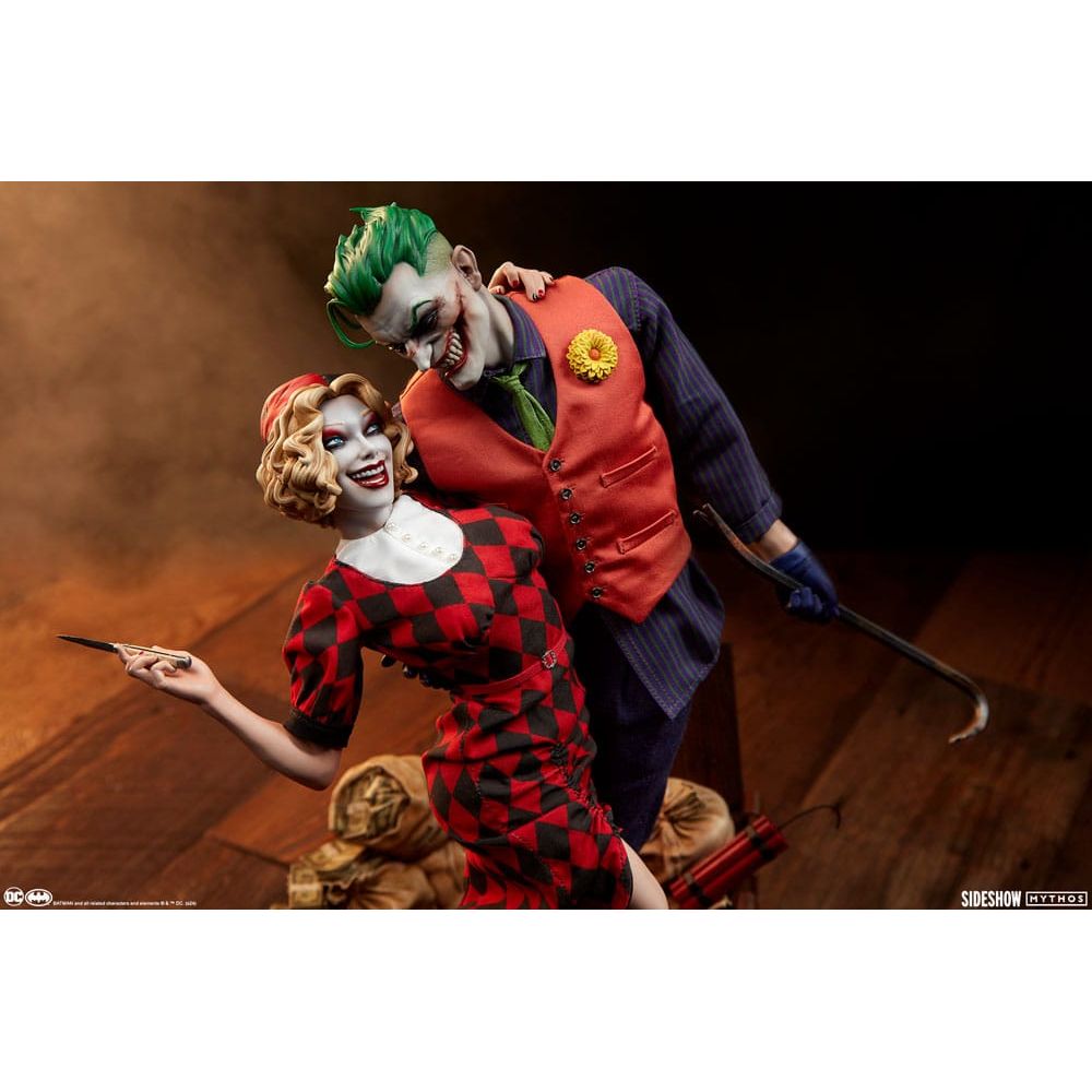 DC Comics Mythos Statue 1/5 The Joker and Harley Quinn: Lawless Love 41 cm - The Happy Toy Store
