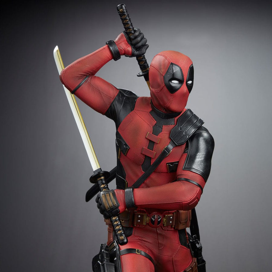 Deadpool 3 Legacy Replica Statue 1/4 Deadpool 58 cm - The Happy Toy Store