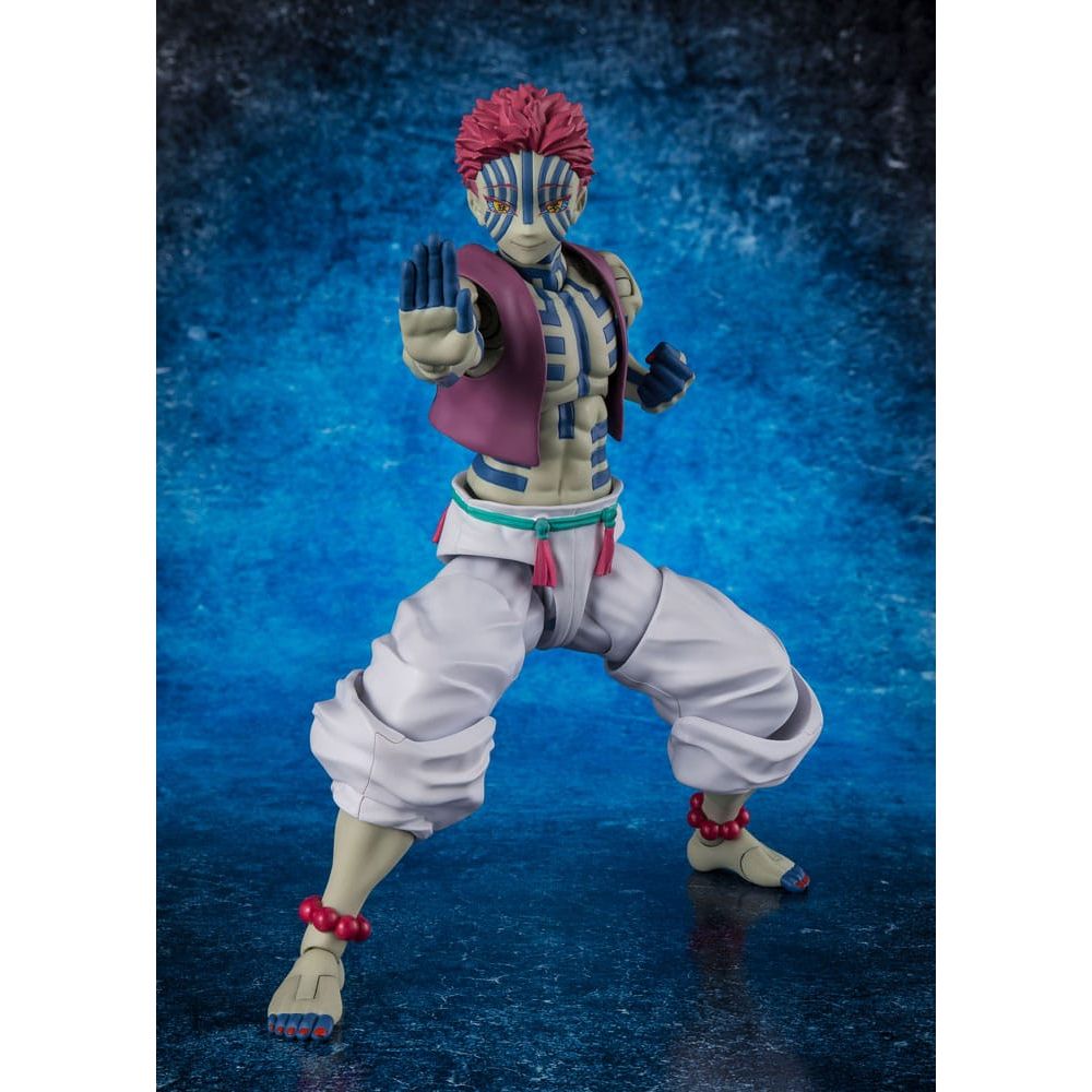 Demon Slayer: Kimetsu no Yaiba S.H.Figuarts Action Figure Akaza 15 cm - The Happy Toy Store