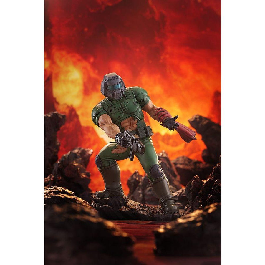 Doom Pop Up Parade PVC Statue Doom Marine 17 cm - The Happy Toy Store