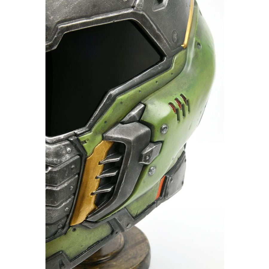 Doom The Dark Ages Replica Helmet Doom Slayer 36 cm - The Happy Toy Store