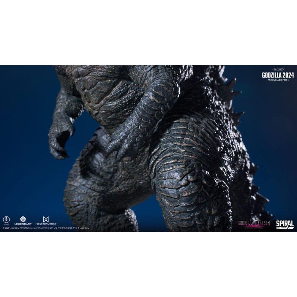Godzilla Hall of FamePVC Statue Godzilla 2024 Pre - Evolved Form 26 cm - The Happy Toy Store