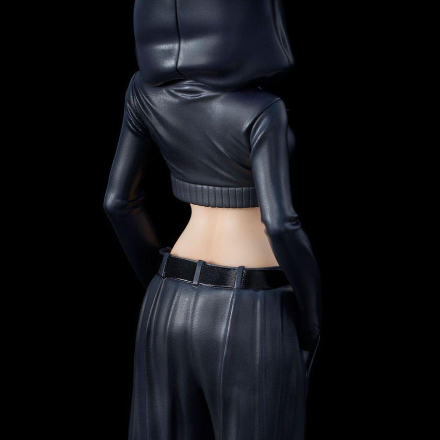 Gridman Universe Zozo Black Collection Statue PVC Rikka Takarada 24 cm - The Happy Toy Store