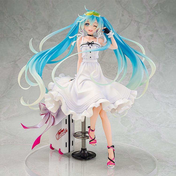 Hatsune Miku GT Project Original PVC Statue 1/7 Vacation Style Ver. 24 cm - The Happy Toy Store