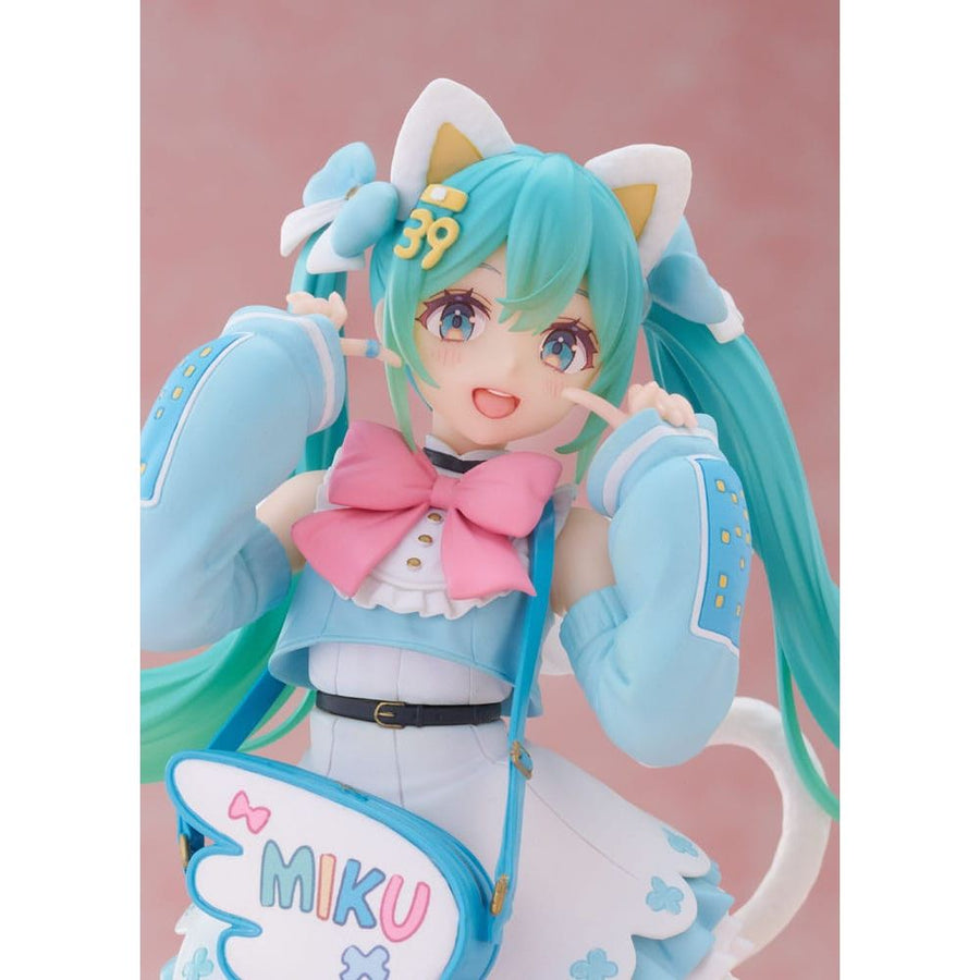Hatsune Miku PVC Statue Hatsune Miku Fashion Fancy Ver. 18 cm - The Happy Toy Store