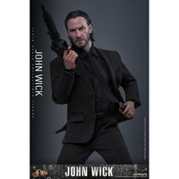 John Wick Movie Masterpiece Action Figure 1/6 John Wick 31 cm - The Happy Toy Store