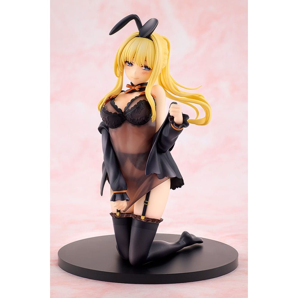 Konosuba God's blessing on this wonderful world! PVC Statue Darkness: Light Novel 10th Anniversary Ver. 15 cm - The Happy Toy Store