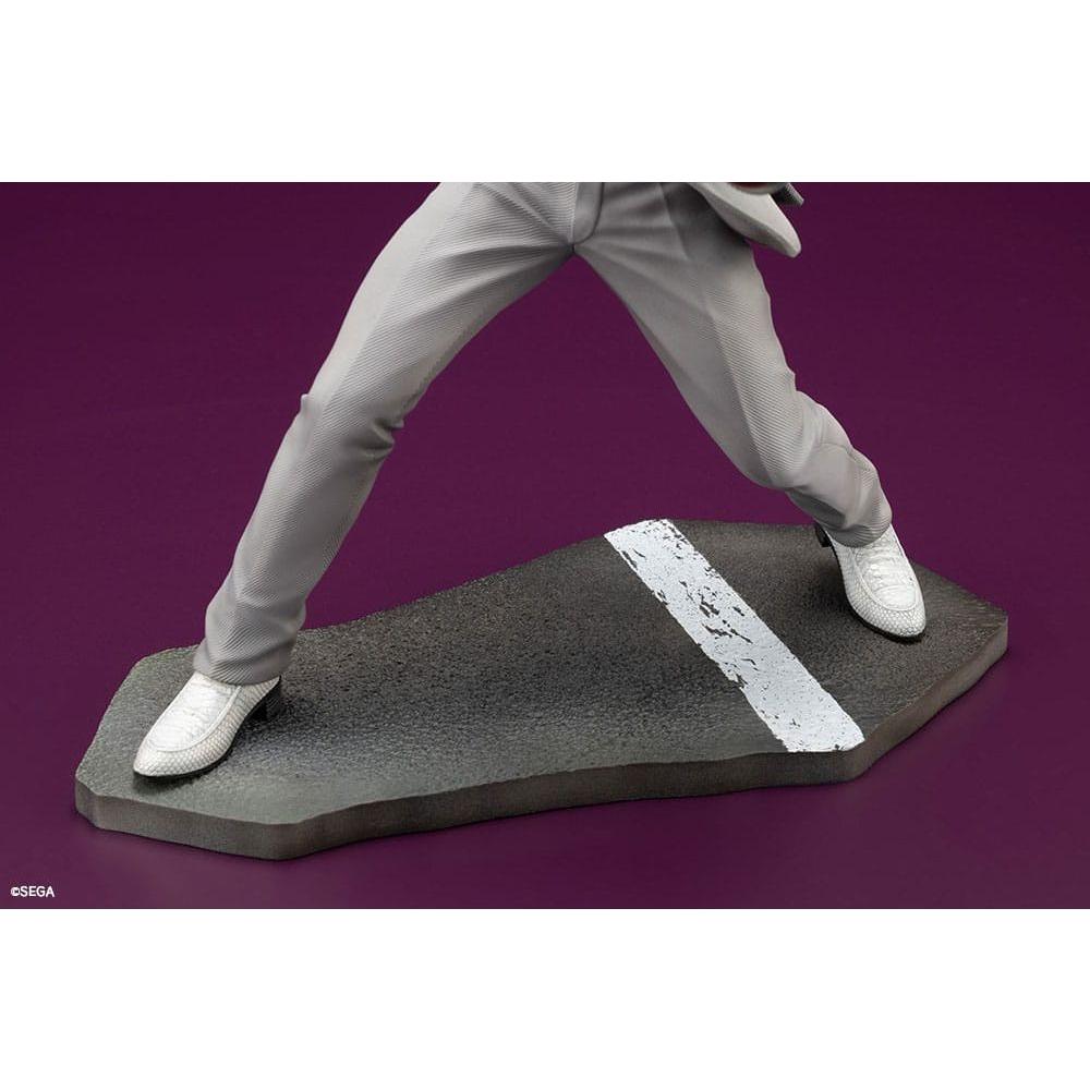 Like a Dragon PVC Statue 1/6 Kazuma Kiryu 29 cm - The Happy Toy Store