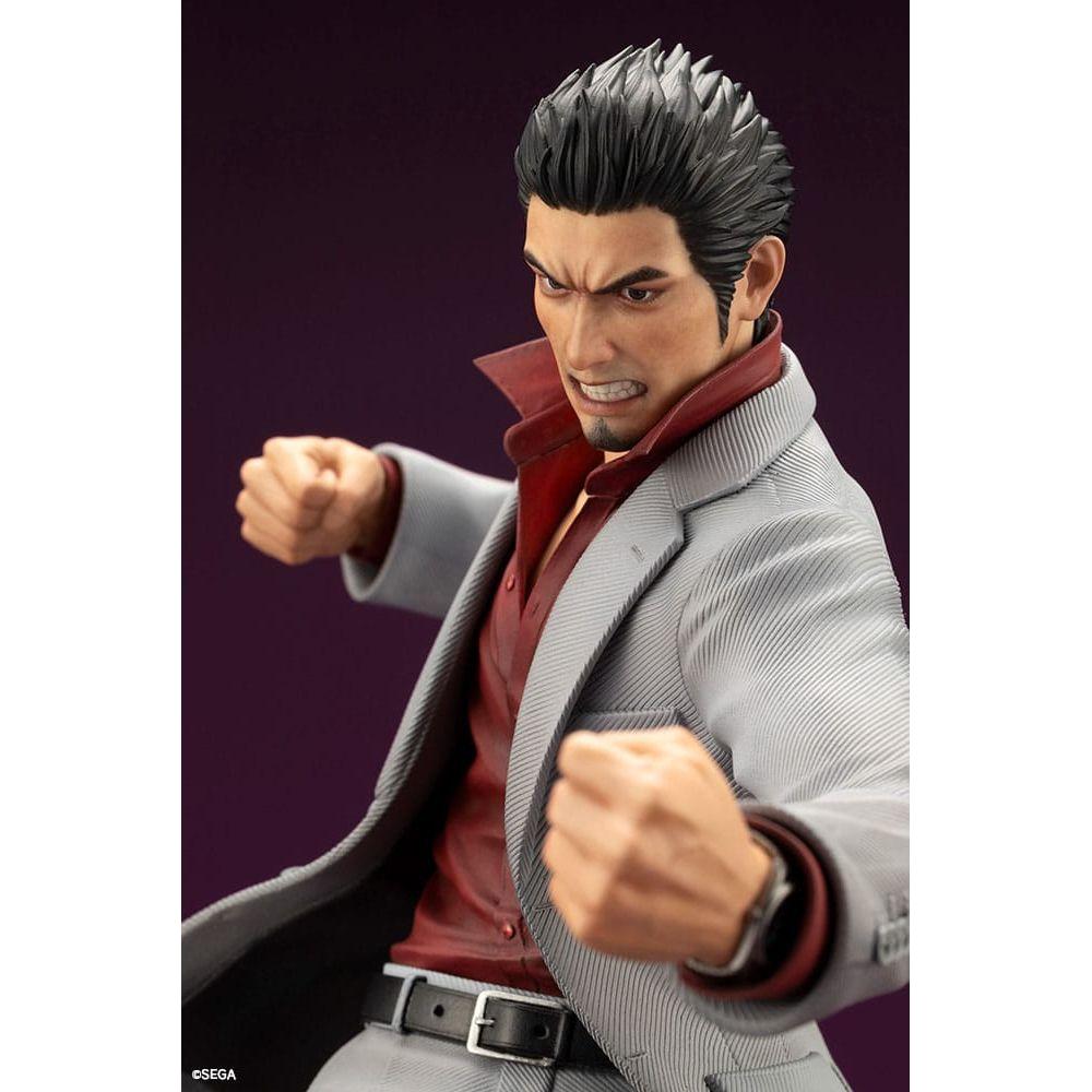 Like a Dragon PVC Statue 1/6 Kazuma Kiryu 29 cm - The Happy Toy Store