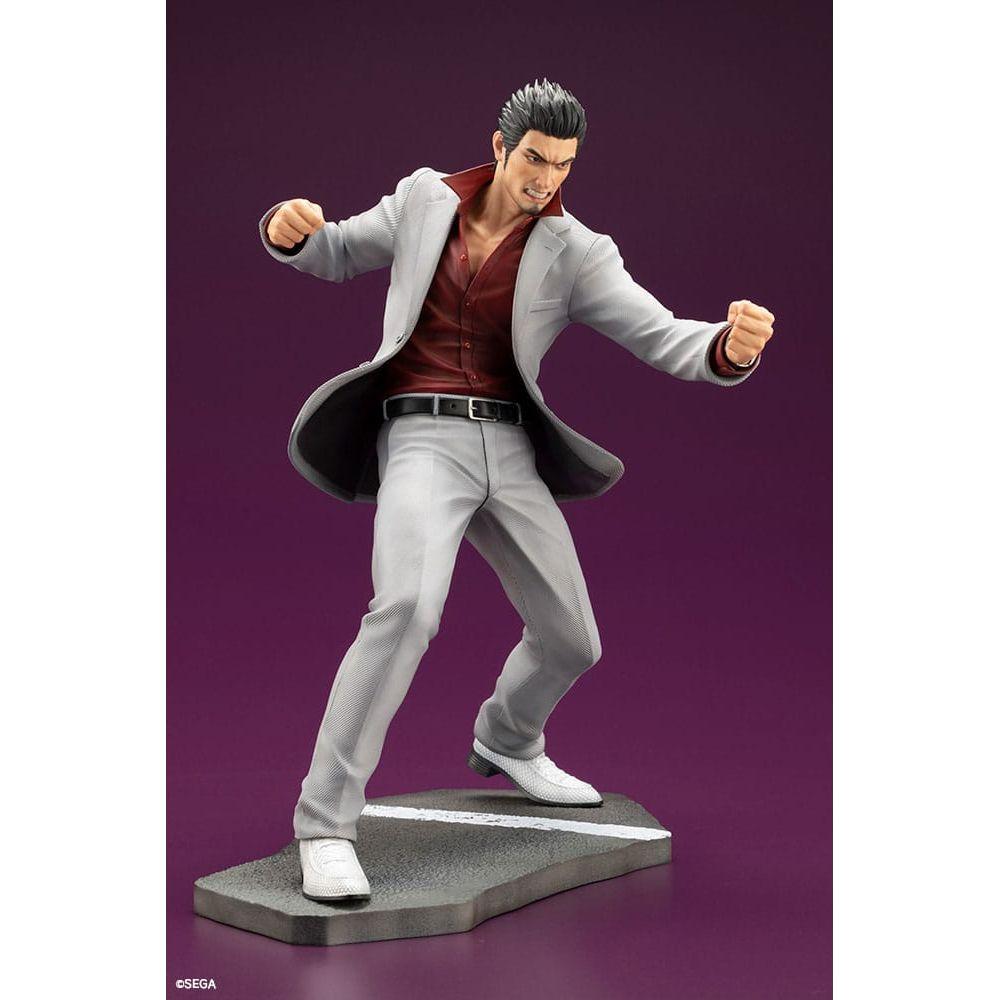 Like a Dragon PVC Statue 1/6 Kazuma Kiryu 29 cm - The Happy Toy Store