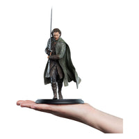 Lord of the Rings Mini Statue Aragorn 20 cm - The Happy Toy Store