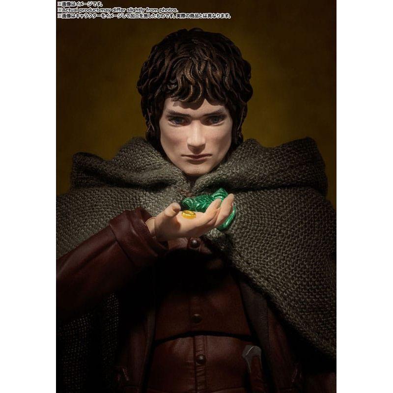Lord of the Rings S.H. Figuarts Action Figures Frodo Baggins & Gollum - The Happy Toy Store