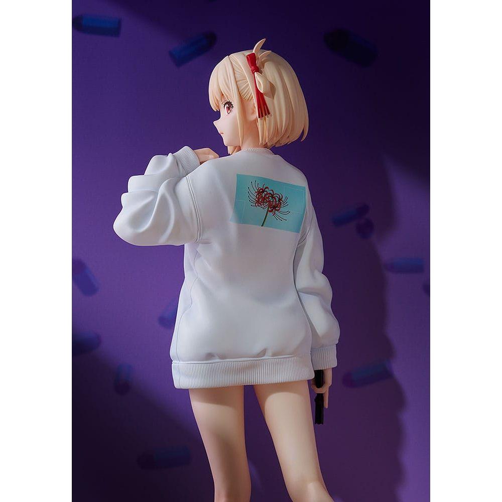 Lycoris Recoil PVC Statue 1/7 Chisato Nishikigi: Oversized Sweatshirt Ver. 25 cm - The Happy Toy Store