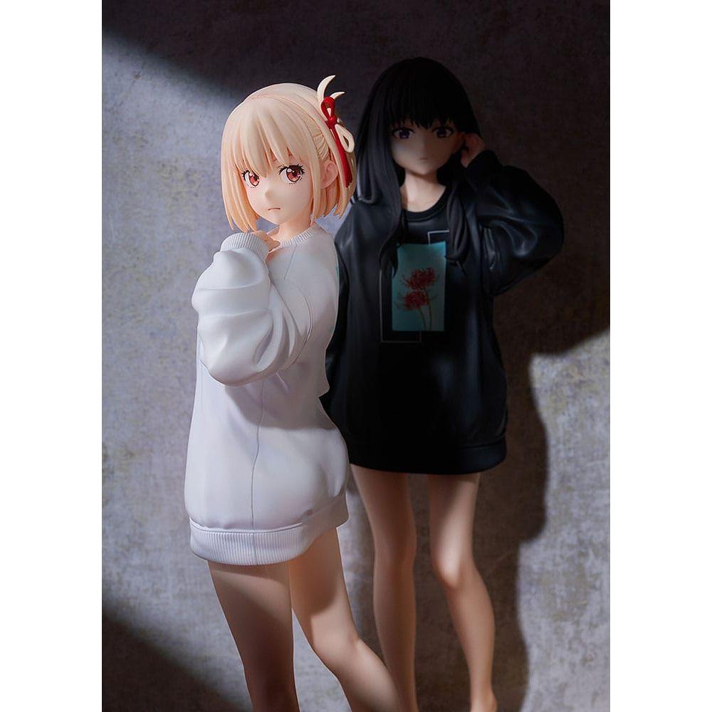 Lycoris Recoil PVC Statue 1/7 Chisato Nishikigi: Oversized Sweatshirt Ver. 25 cm - The Happy Toy Store