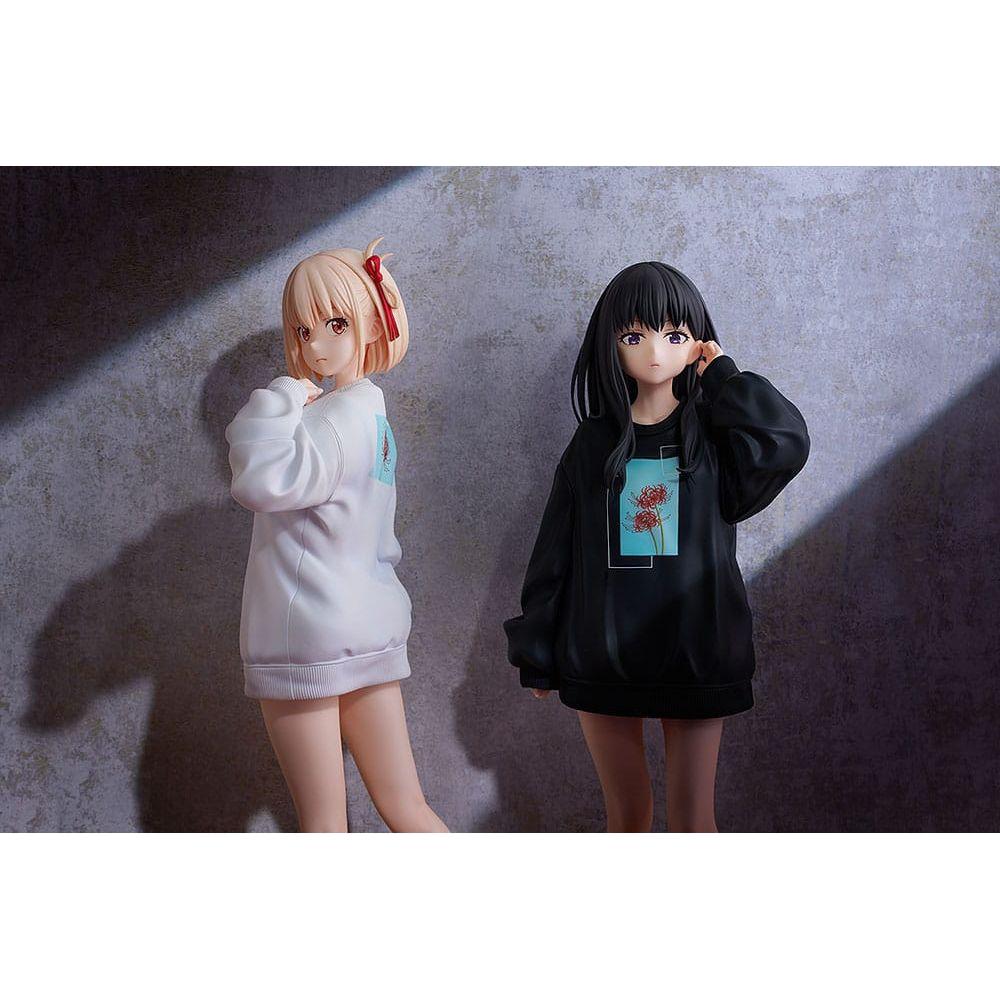 Lycoris Recoil PVC Statue 1/7 Takina Inoue: Oversized Sweatshirt Ver. 25 cm - The Happy Toy Store