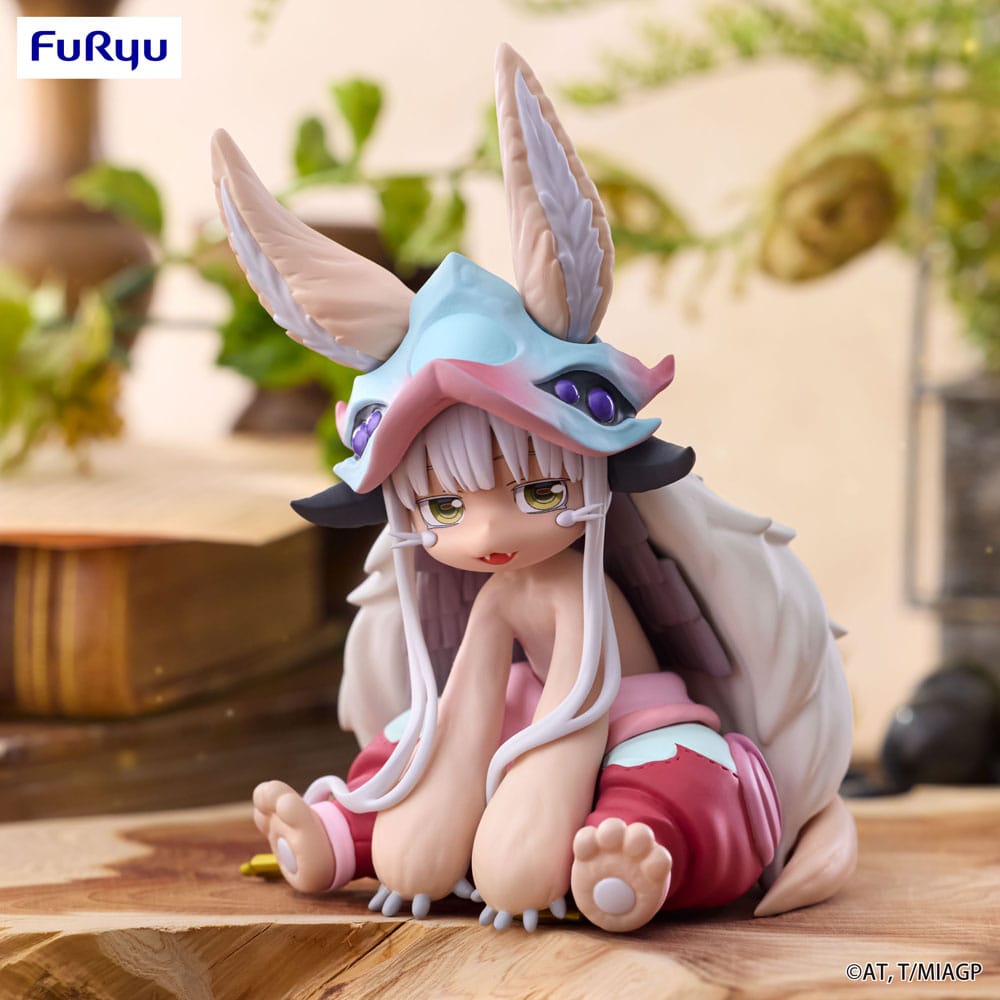 Made in Abyss: The Golden City of the Scorching Sun Noodle Stopper PVC Statue Nanachi 11 cm - The Happy Toy Store