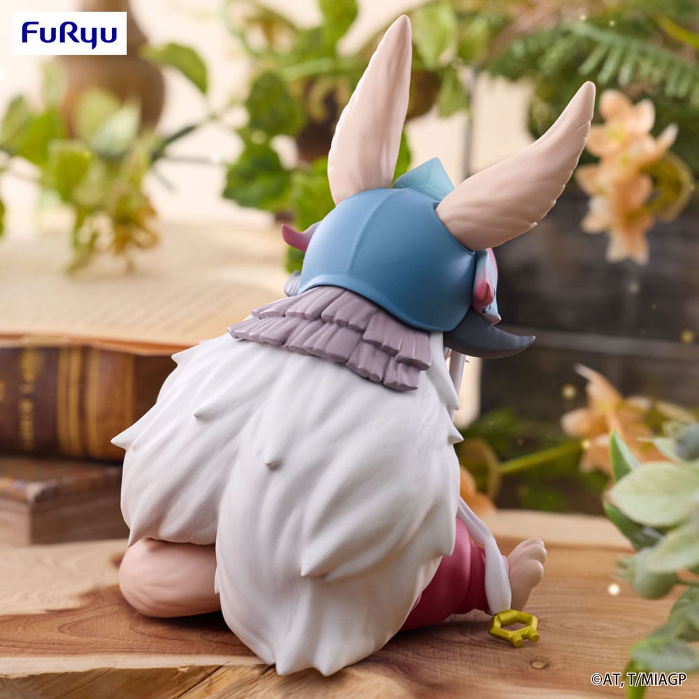 Made in Abyss: The Golden City of the Scorching Sun Noodle Stopper PVC Statue Nanachi 11 cm - The Happy Toy Store
