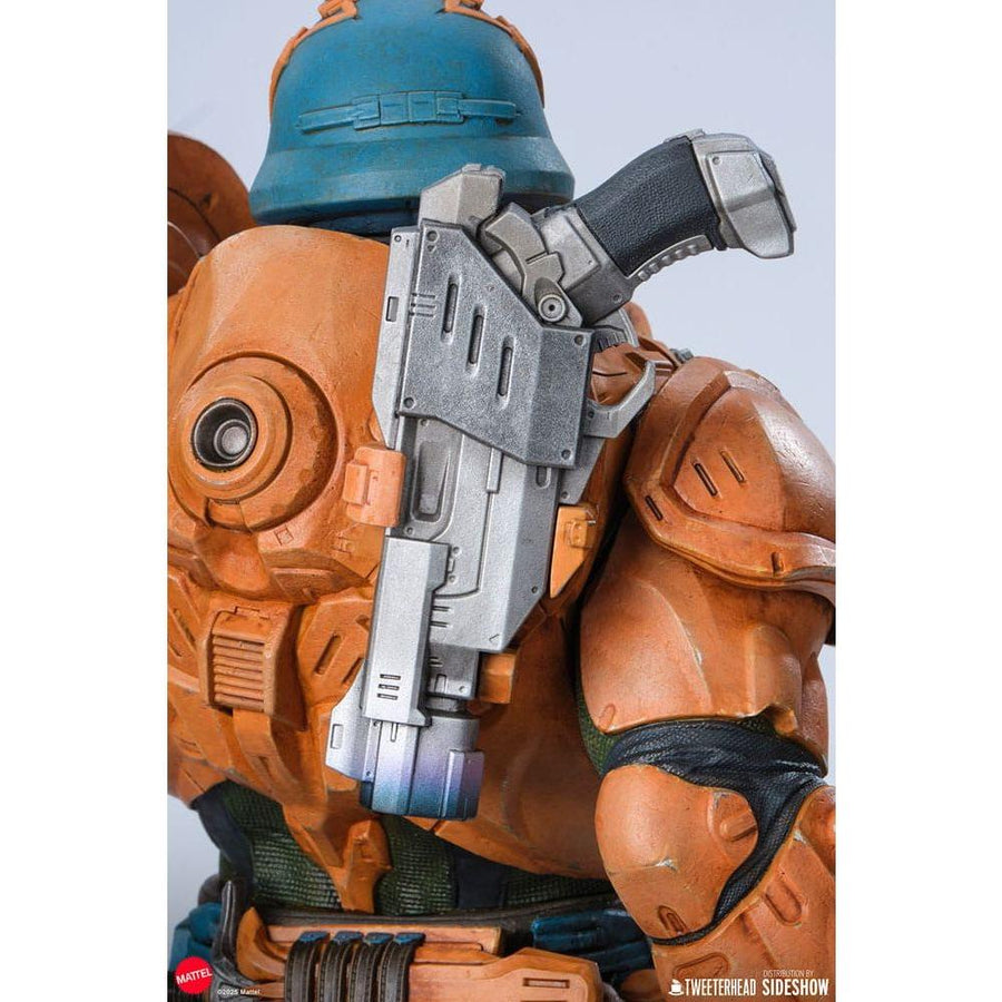 Masters of the Universe Legends Maquette Man - at - Arms 51 cm - The Happy Toy Store