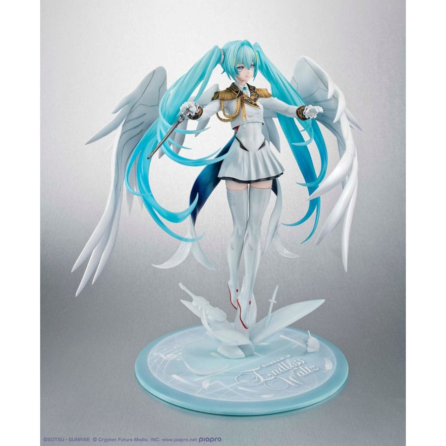 Mobile Suit Gundam x Hatsune Miku Lucrea PVC Statue Hatsune Miku x Wing Gundam Zero EW 45th Anniversary 27 cm - The Happy Toy Store
