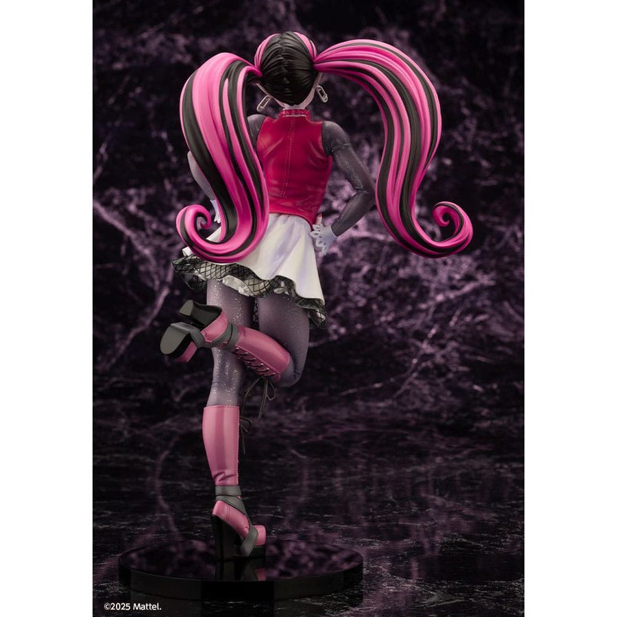 Monster High Bishoujo PVC Statue 1/7 Draculaura 26 cm - The Happy Toy Store