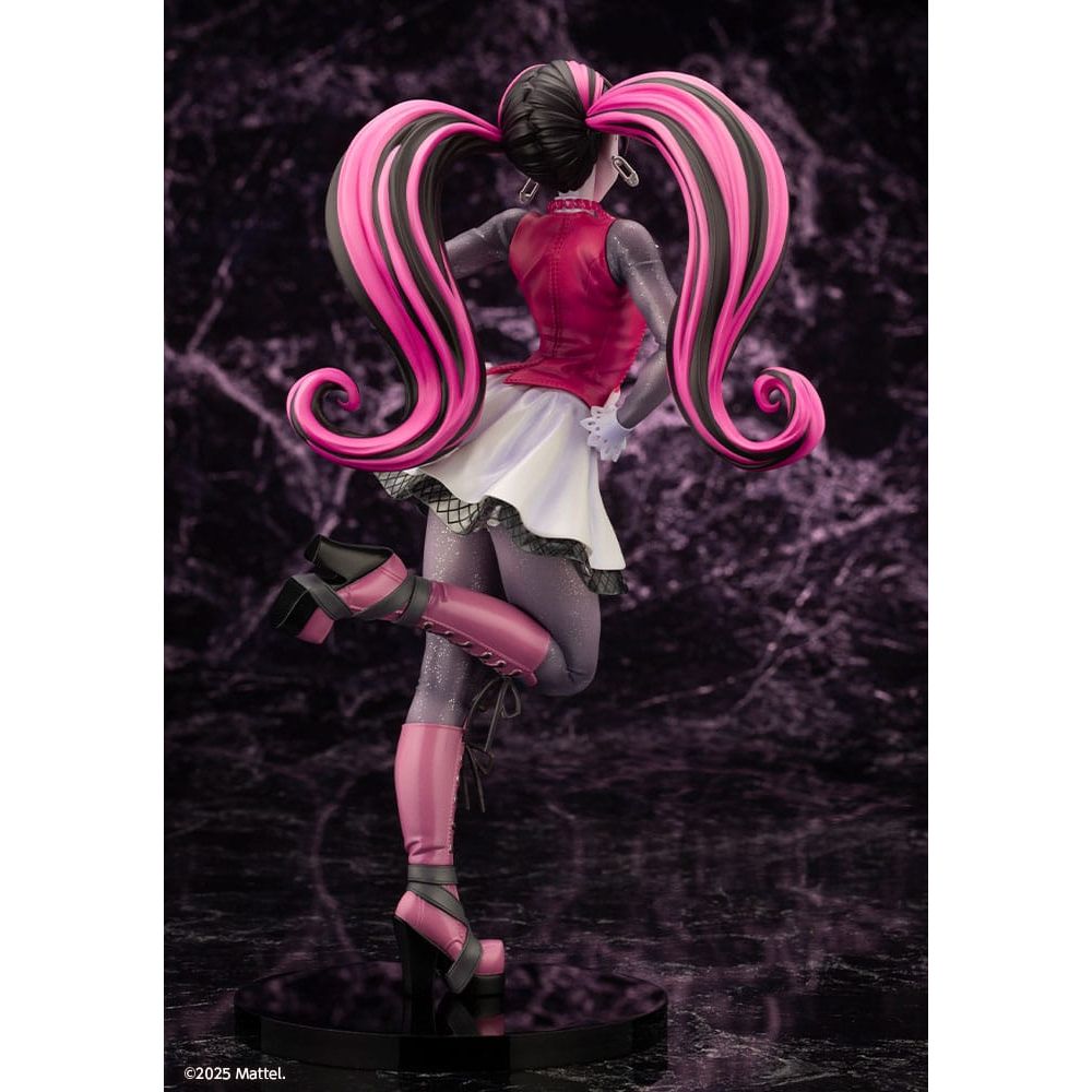 Monster High Bishoujo PVC Statue 1/7 Draculaura 26 cm - The Happy Toy Store