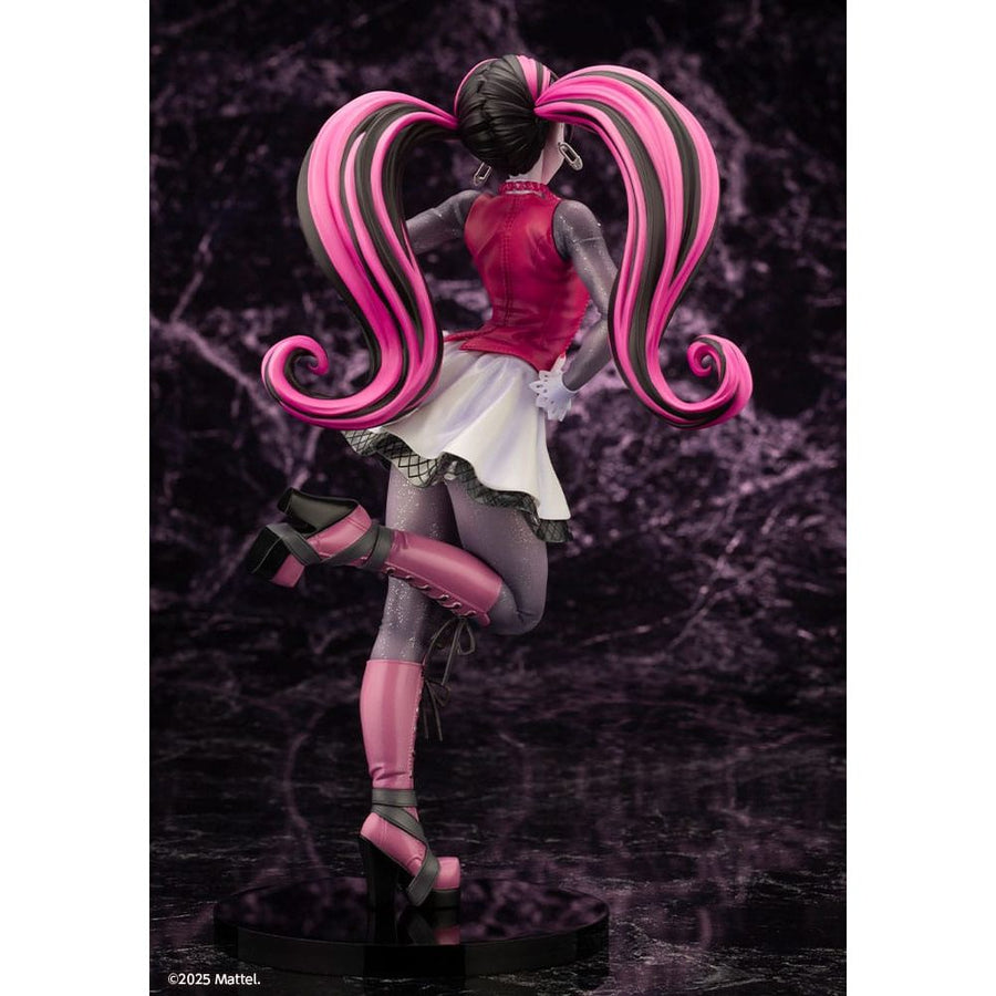 Monster High Bishoujo PVC Statue 1/7 Draculaura 26 cm - The Happy Toy Store