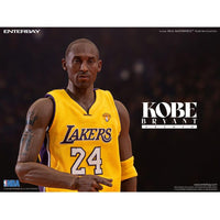 NBA Collection Real Masterpiece Action Figure 1/6 Kobe Bryant 242010 Limited Edition 30 cm - The Happy Toy Store