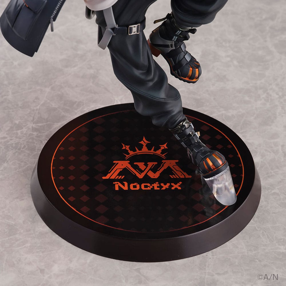 Nijisanji PVC Statue 1/7 Alban Knox 26 cm - The Happy Toy Store