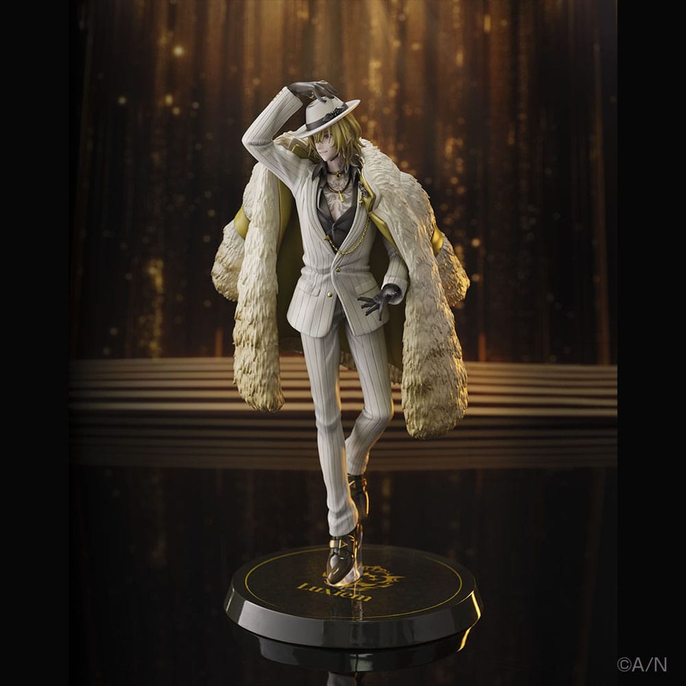 Nijisanji PVC Statue 1/7 Luca Kaneshiro 30 cm - The Happy Toy Store
